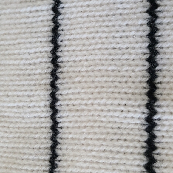 Vince Cashmere Striped Fitted Crew Neck - Picture 4 of 6